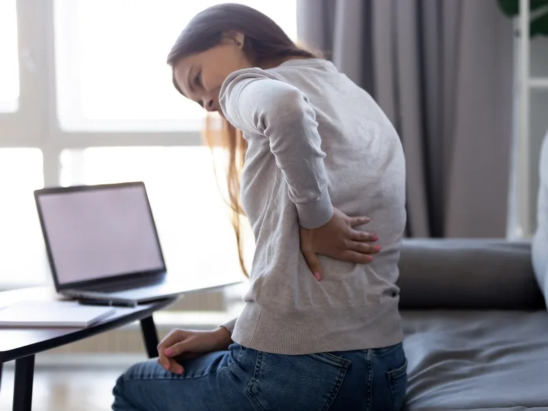 How Restore24 Chiropractic treats back pain in Overland Park