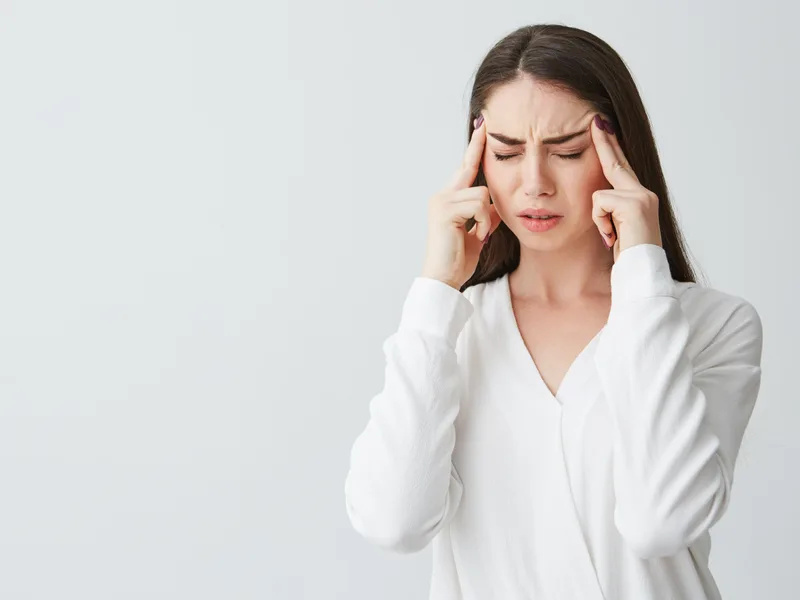 How Restore24 Chiropractic treats headaches & migraines in Overland Park