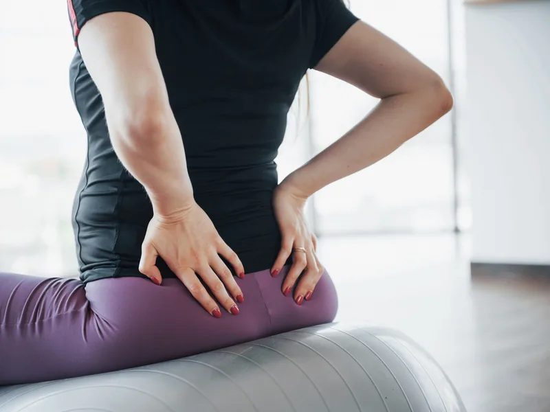 Restore24 Chiropractic treating sciatica in Overland Park