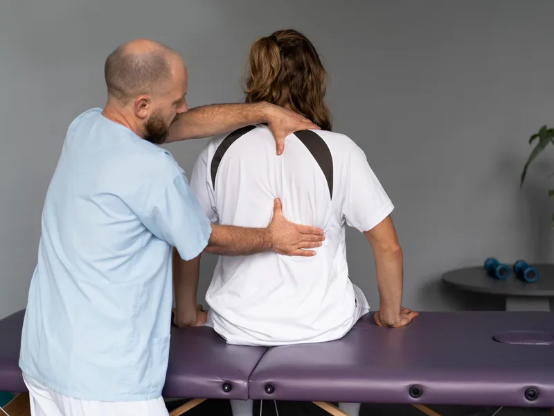 How Restore24 Chiropractic treats thyroid health in Overland Park